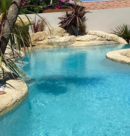 Villa De Vacances Le Teil Luaran gambar